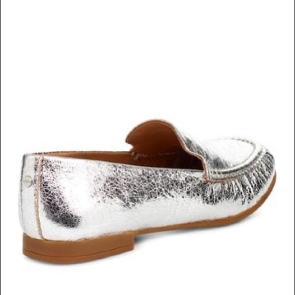 UGG SILVER Vivian moc toe loafer NIB - Picture 5 of 5